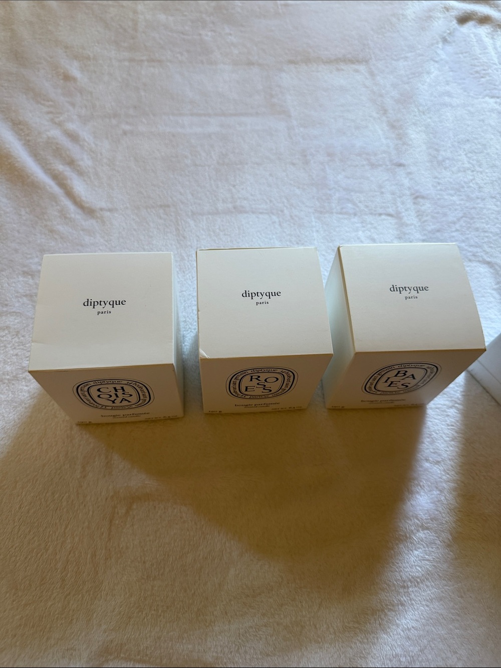 Diptyque candle box packaging - Picture 2 of 9